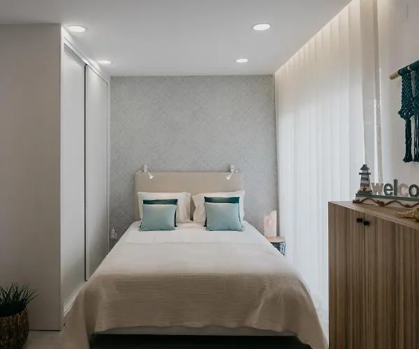 Casa Lumar - * Σεσίμπρα